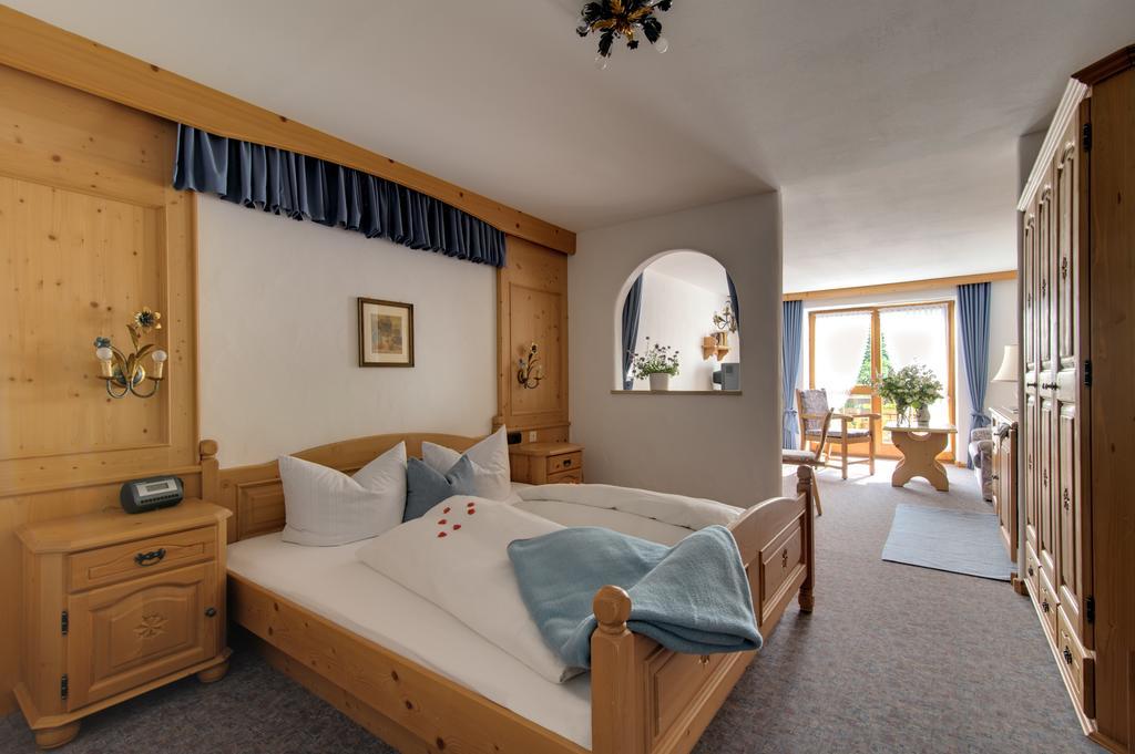 Parkhotel Living Bayersoien エクステリア 写真